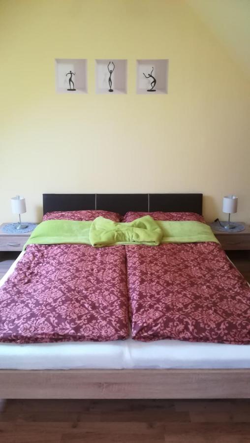Ma-Ja Apartman Bük Exteriör bild